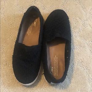 Black toms